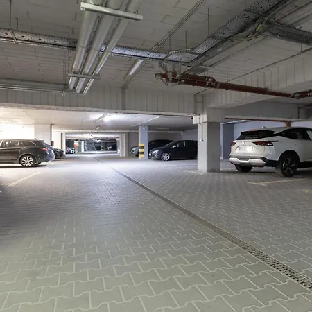 Apartamento Bemowo With Balcony By Renters