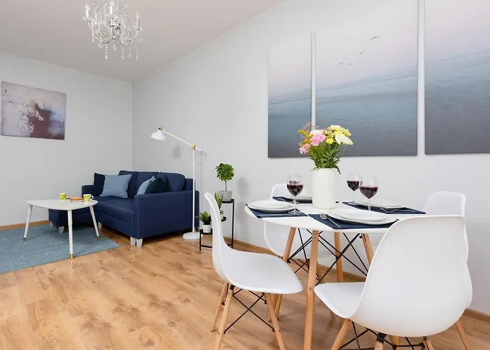 Appartement Bemowo With Balcony By Renters *