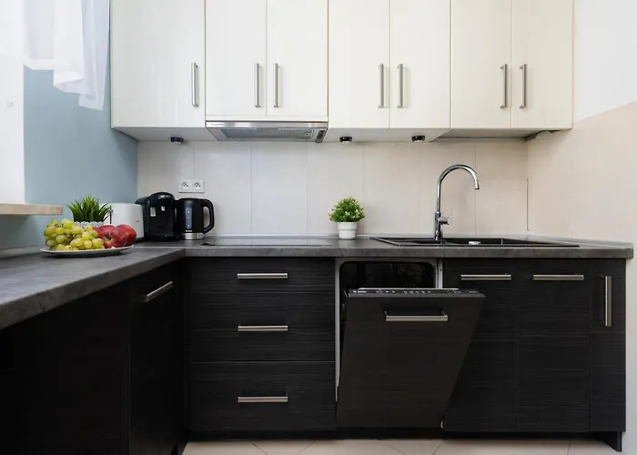 Bemowo With Balcony By Renters Warschau